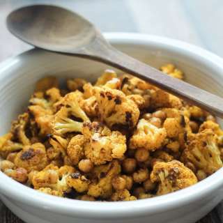 Roasted Cauliflower and Chickpeas Recipe