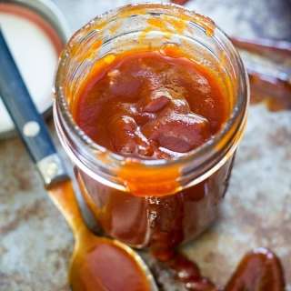 Sweet and Smoky Homemade BBQ Sauce Recipe