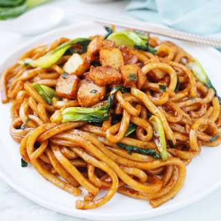 Quick & Easy Fish Cake Udon Stir Fry