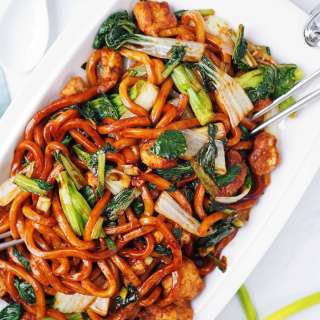 Quick & Easy Vegetable Tofu Udon Stir Fry