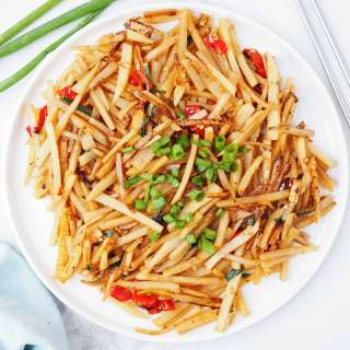 Quick & Easy Chinese Spicy Sour Potatoes