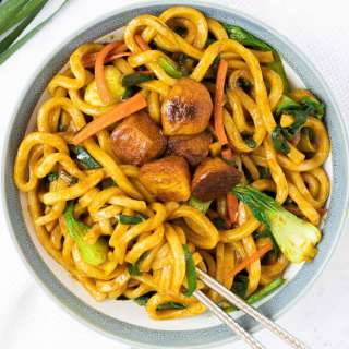 Quick & Easy Curry Udon Noodle Stir-Fry