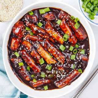 Easy & Quick Jajang Tteokbokki