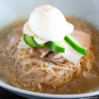 Mul Naengmyeon (Korean Cold Noodle Soup)