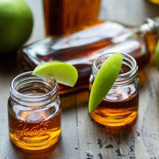 Caramel Apple Bourbon Cocktail Recipe