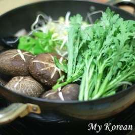 Korean Seafood Hot Pot