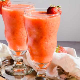 Strawberry Mango Daiquiri Recipe