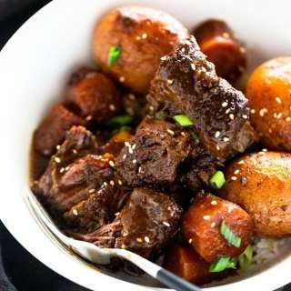 Slow Cooker Korean Short Ribs