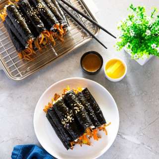 Mini Kimbap (Mayak Kimbap)
