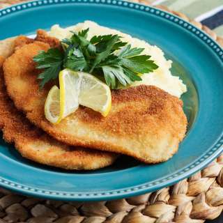 Smažený Vepřový Řízek (Czech Breaded Pork Cutlet)