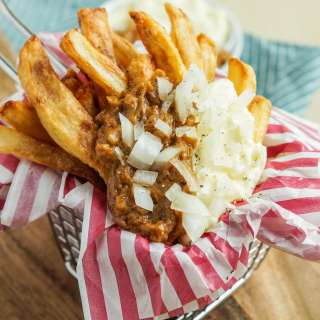 Patatje Oorlog (Dutch War Fries)