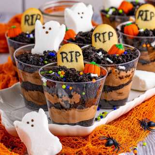 Halloween Dirt Cups