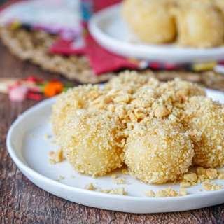 Sweet Peanut Nuggets