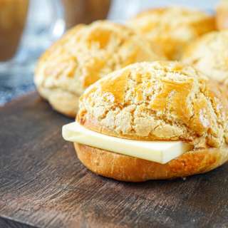 Bolo Bao (Hong Kong Pineapple Buns)