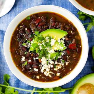 Slow Cooker Black Bean Soup