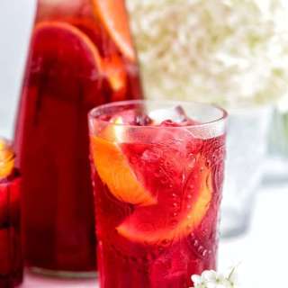 Hibiscus and Redcurrant Iced Tea