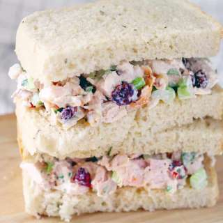 Turkey Salad with Cranberries and Walnuts