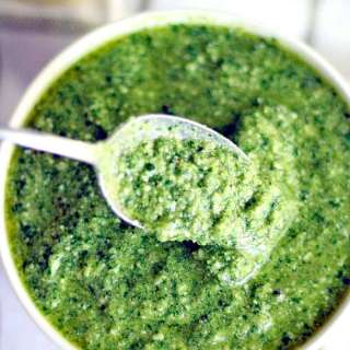 FIve Minute Lemon Arugula Pesto