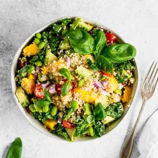 Kale, Edamame, and Quinoa Salad with Lemon Vinaigrette