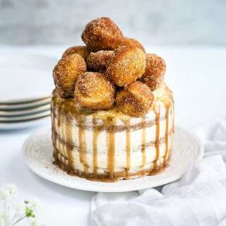 Sugar and spice cake with mascarpone frosting and cinnamon caramel