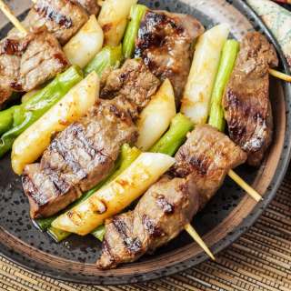 Tteok Sanjuk (Korean Beef Skewers with Green Onions)