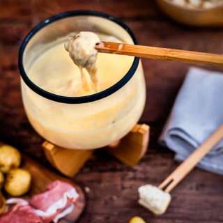 Traditional Swiss Cheese Fondue