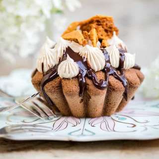 Coffee and Walnut Cupcakes with Honeycomb and Chocolate Sauce