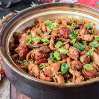 Claypot Chicken Rice