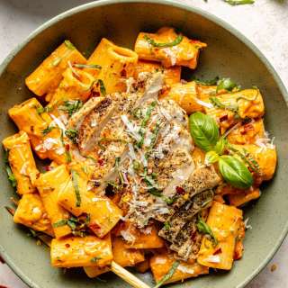 Burst Cherry Tomato Basil Chicken Rigatoni