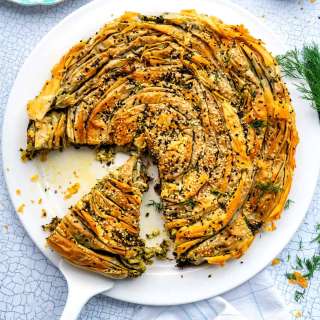 Spinach and Feta Pie – Spiral Spanakopita