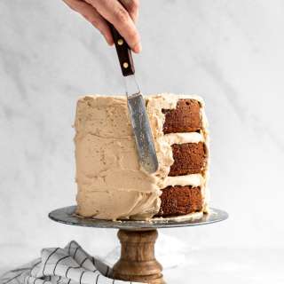 Fluffy Peanut Butter Frosting