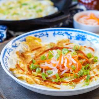 Phở Chiên Trứng (Pho Omelet)