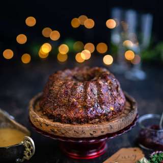 Easy Vegan Nut Roast with Onion Gravy