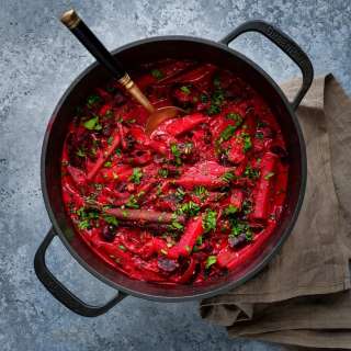 Simple Beetroot Curry with Coconut