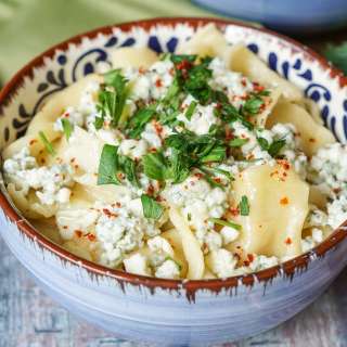 Eski Peynirli Hangel (Turkish Handkerchief Noodles with Blue Cheese and Butter)