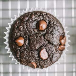 Flourless Black Bean Brownie Muffins