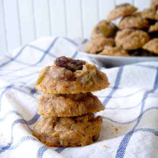 Maple Oatmeal Raisin Cookies (100% whole grain and butter-free!)