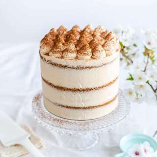 Tiramisu Cake