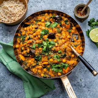 Chickpea And Spinach Curry