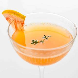 Grapefruit Mimosas (grapefruit juice cocktails for brunch)