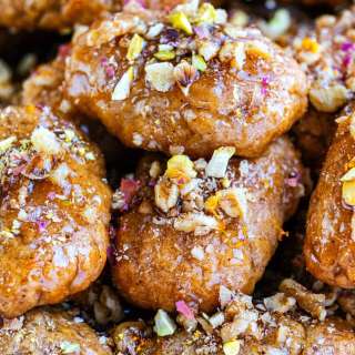 Melomakarona – Greek Christmas Honey Cookies