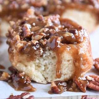 Caramel Pecan Sticky Buns