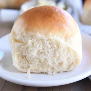 Perfect Soft and Fluffy Dinner Rolls
