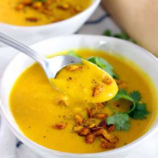 Ginger Turmeric Butternut Squash Soup