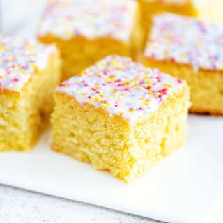 Retro School Dinner Cake