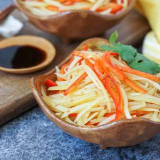 Shredded Potato and Red Bell Pepper with Black Vinegar