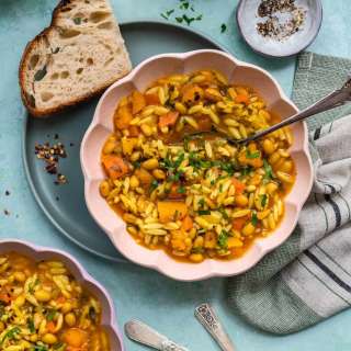 Lemon Chickpea Orzo Soup