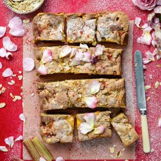 Rhubarb and Custard Cake