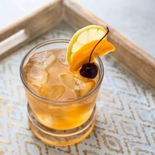 Fresh Peach Bourbon Sour