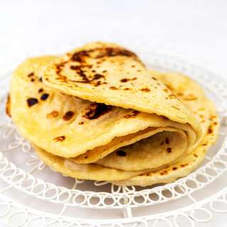 Easy Two Ingredient Yogurt Flatbreads